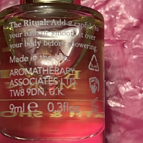 Aromatherapy Associates REVIVE Morning bath & shower oil NEW - Picture 2 of 4